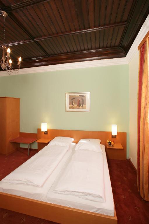 Altstadt-Hotel Zieglerbraeu Dachau Pokoj fotografie